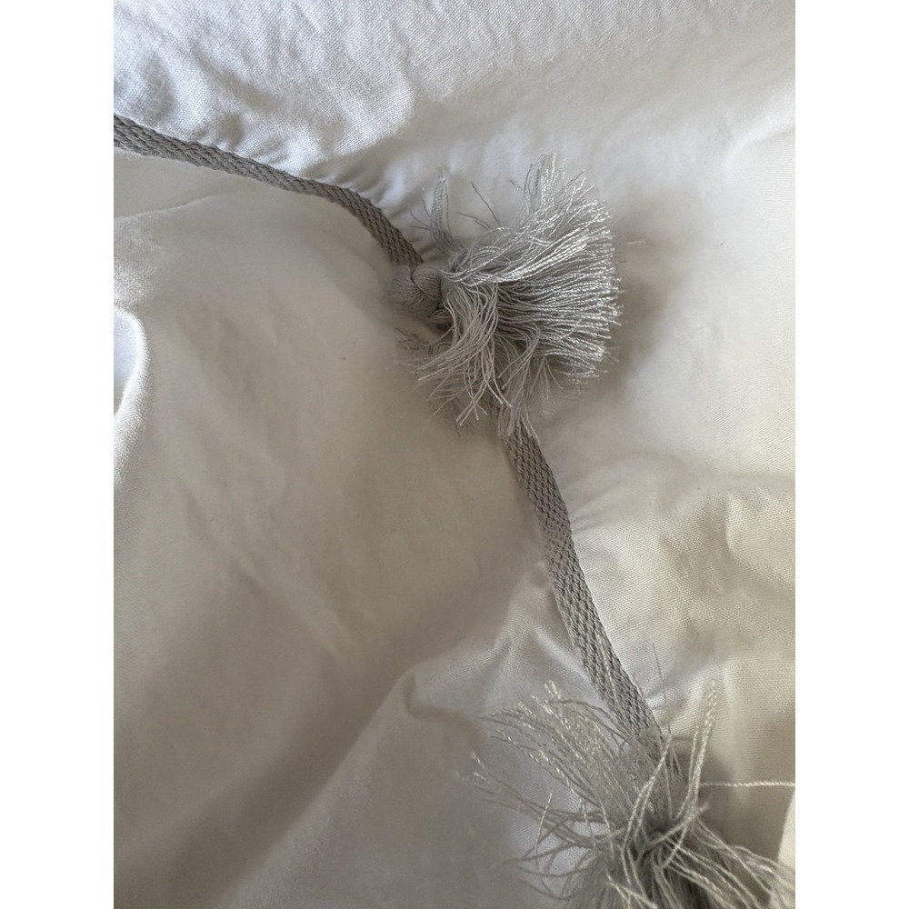 POTTERY BARN Gray tassels White  Linen Duvet Cover full‎ size